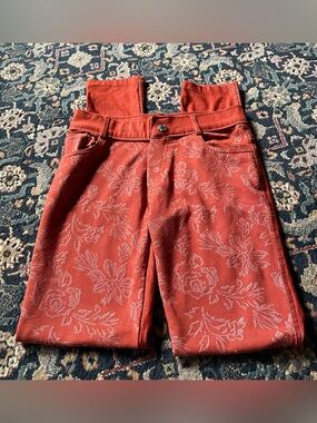 Rust patterned jeggings 
28” inseam
25” waist 
Small